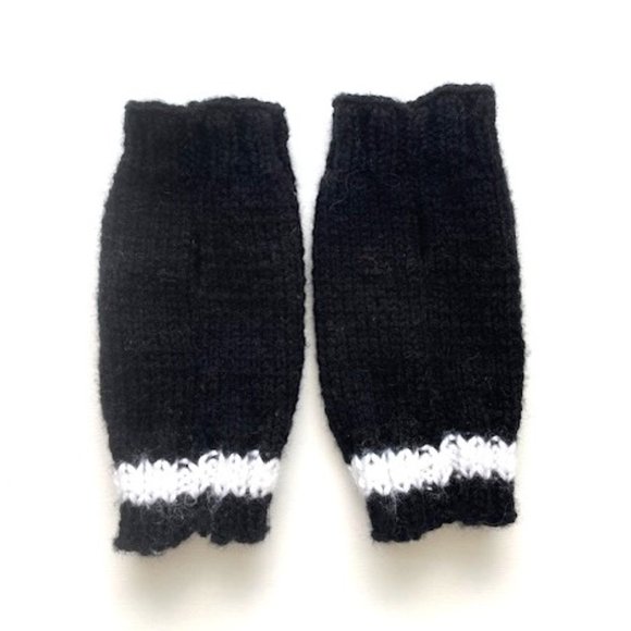 Black and White Hand Knit Fingerless Mittens - Picture 2 of 4